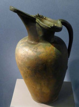 Diese Schnabelkanne aus dem 5./4. Jahrhundert wurde in Kärlich gefunden