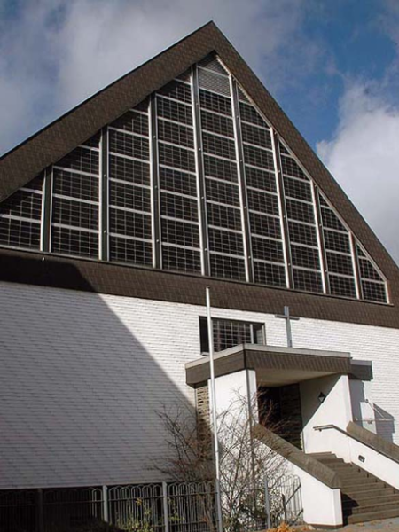 Kirche Urmitz/Bhf Kirche Urmitz/Bhf